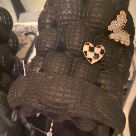 Original black bubble slides  💋💋💋 SOLD 💋💋💋 - Picture 1 of 5